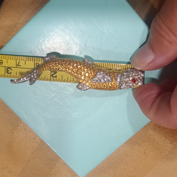 Rare Fish Brooch By MMA Metropolitan Museum of Art - Picture 11 of 14